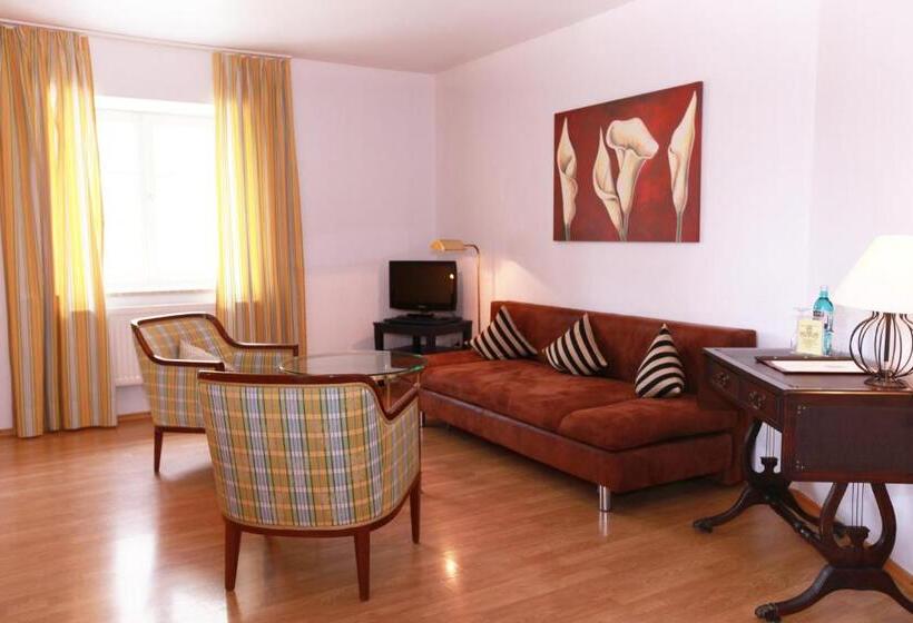 Четырехместный Номер Стандарт, Landhotel Hirsch