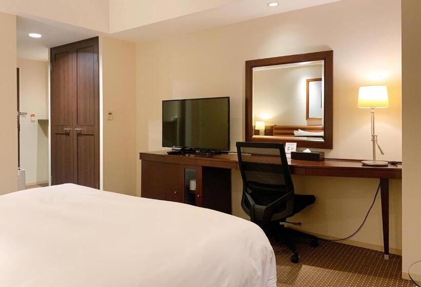 Номер Премиум, Ana Crowne Plaza Okayama, An Ihg