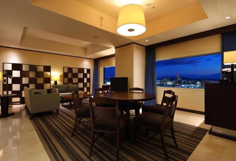Президентский Люкс, Ana Crowne Plaza Okayama, An Ihg