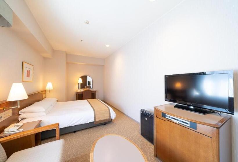 Номер Стандарт, Terrace The Square Hitachi