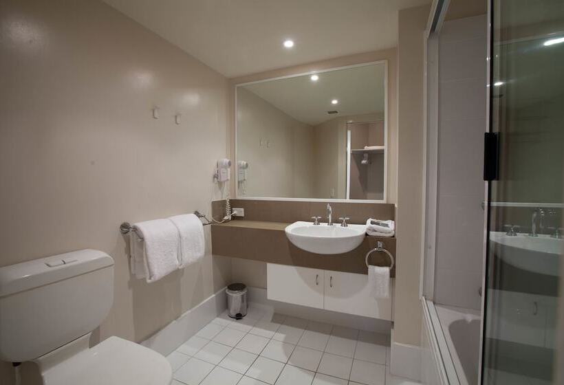 Апартаменты 2 Спальни, Coral Sands Beachfront Resort