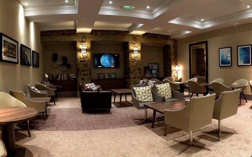 이그제큐티브 룸 킹사이즈 침대, Crowne Plaza Stratford Upon Avon, An Ihg
