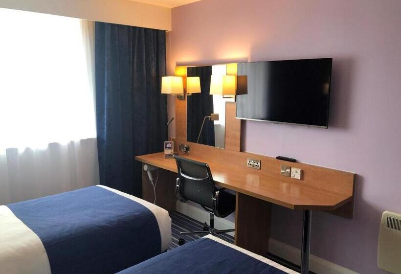 Номер Стандарт, Holiday Inn Express Nuneaton, An Ihg