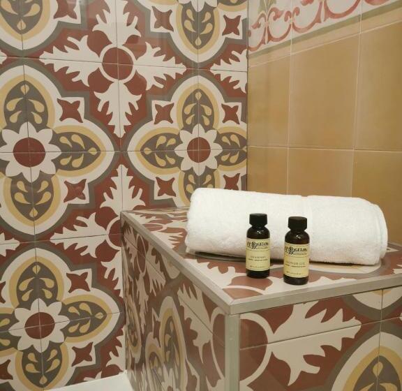 标准间, Vecchia Mottola Albergo Diffuso