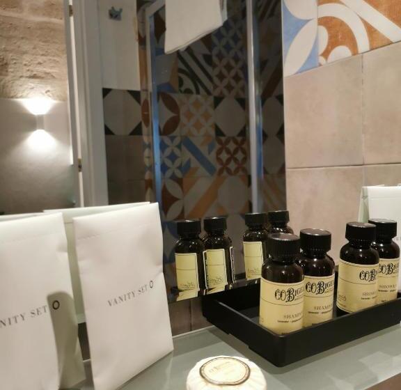 豪华房间, Vecchia Mottola Albergo Diffuso