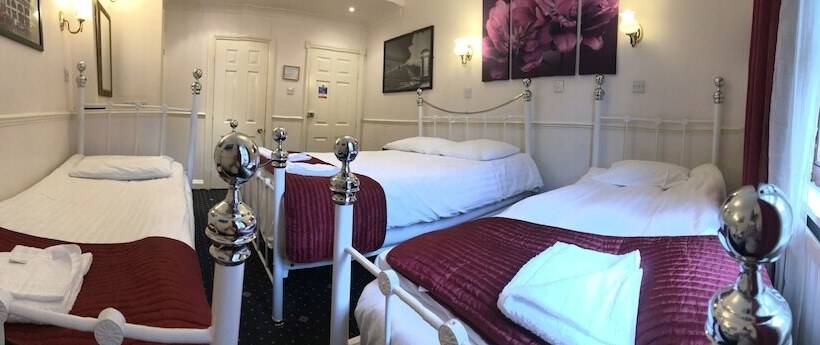 4인용 스탠다드 룸, Springfield Hotel London