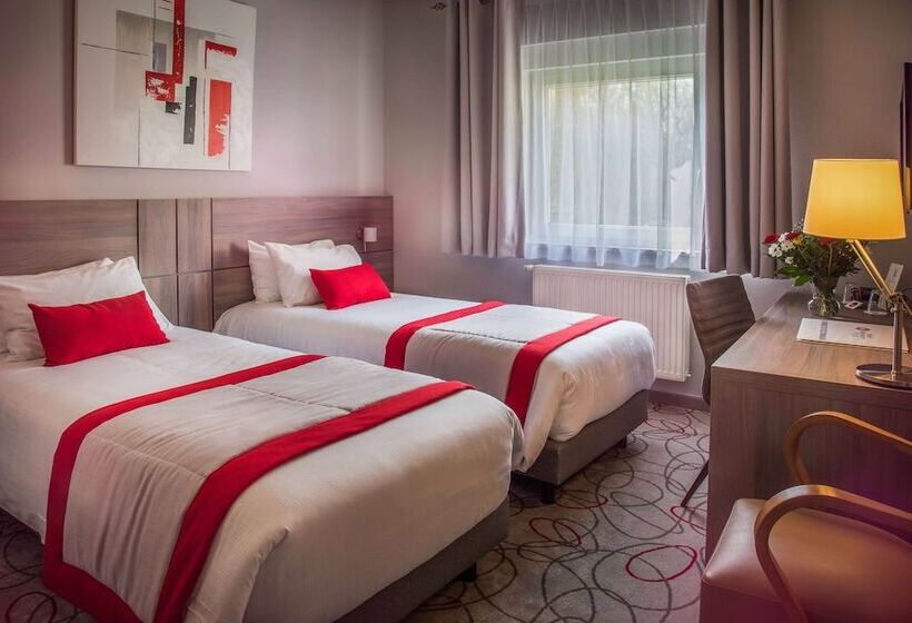 Номер Стандарт, Ibis Styles Charleroi Airport Aero 44