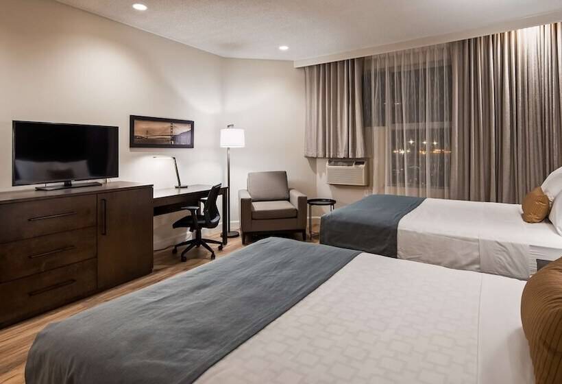 ２ダブルベッドのスタンダードルーム, Best Western Plus Montreal East