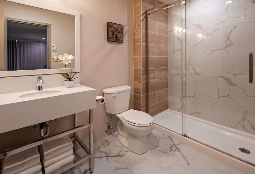 ファミリールーム, Best Western Plus Montreal East