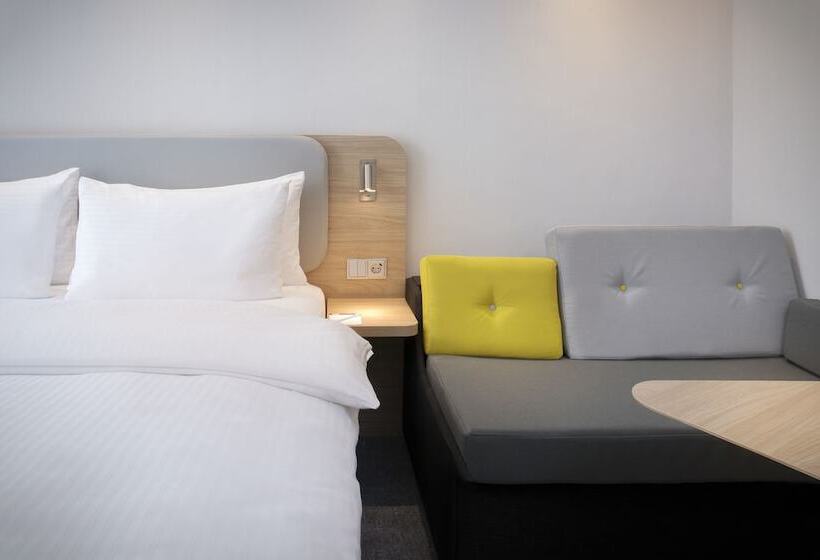 Номер Стандарт, Holiday Inn Express Baden Baden, An Ihg