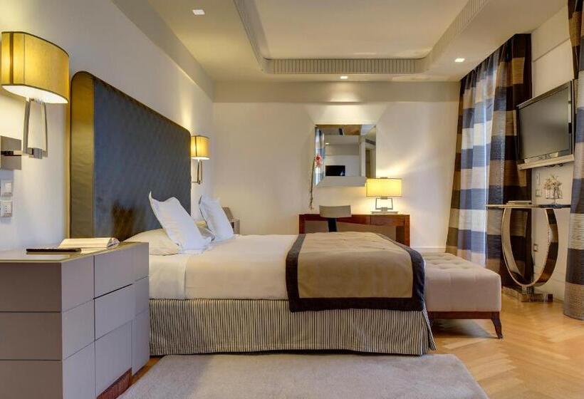 Полулюкс Одноместный с Террасой, Meliá Genova