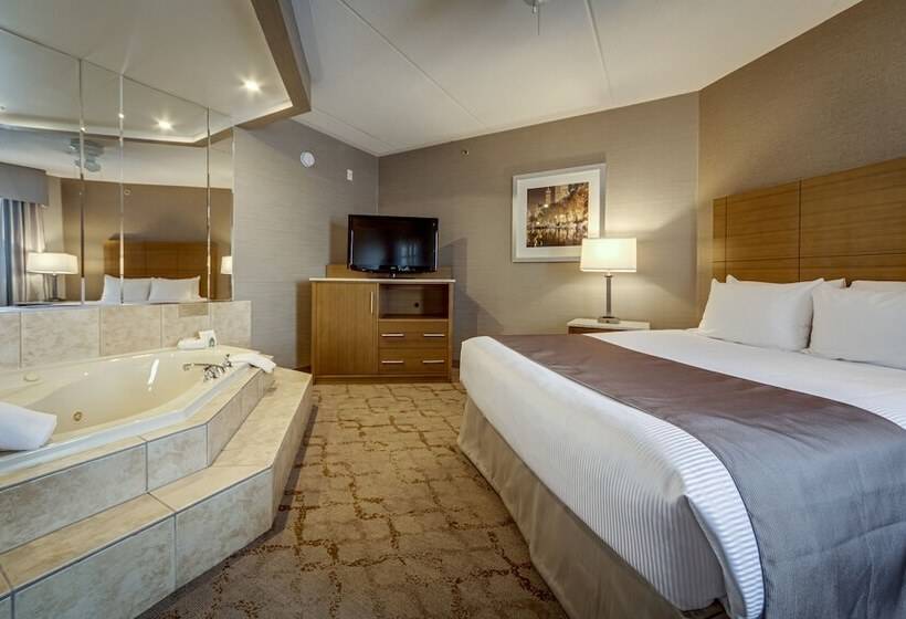 Suíte, Monte Carlo Inn Vaughan Suites