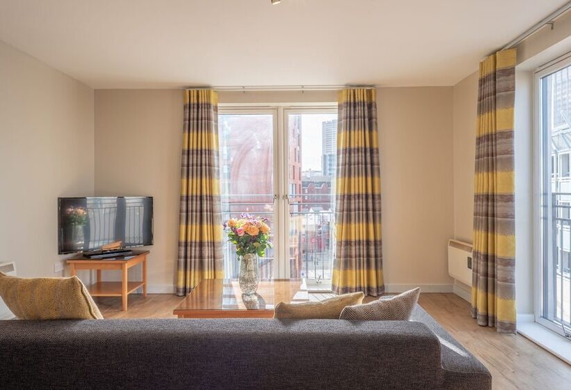 Апартаменты 1 Спальня, Premier Suites Birmingham
