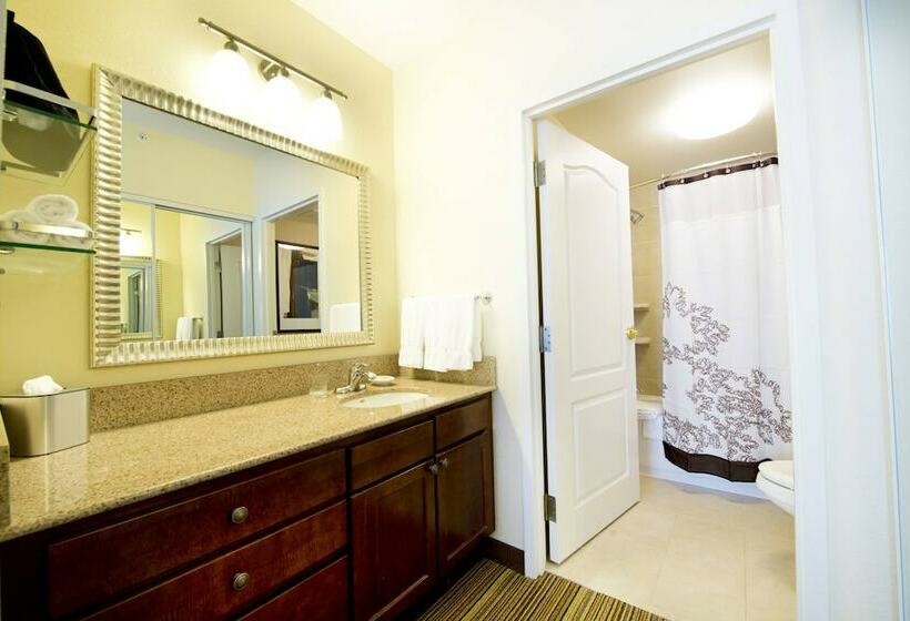 Suíte, Residence Inn By Marriott Mississaugaairport Corporate Centre West