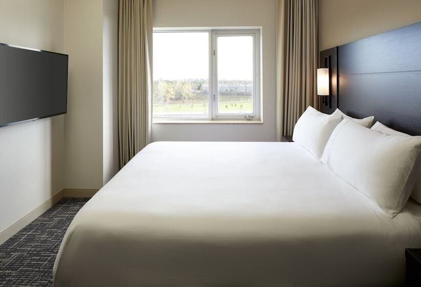 Suite, Residence Inn By Marriott Montreal Airport