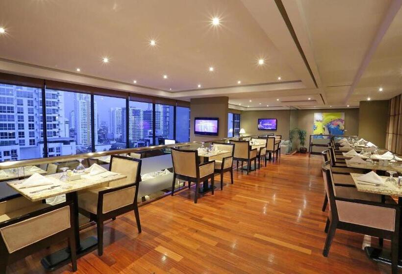 Номер Клуб, Sheraton Grand Panama