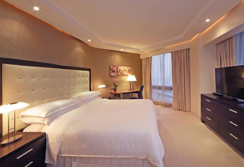 Номер Клуб, Sheraton Grand Panama