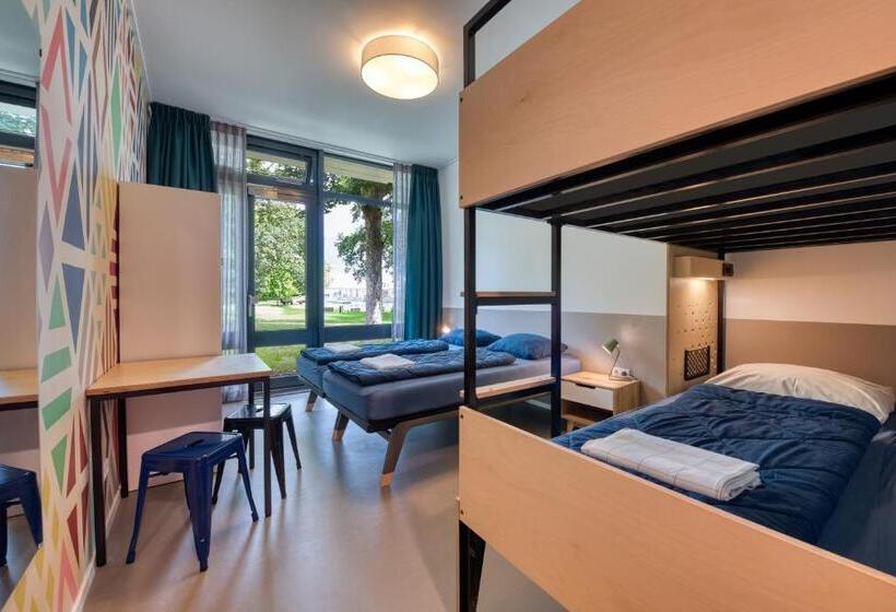Семейный Номер, Stayokay Hostel Maastricht