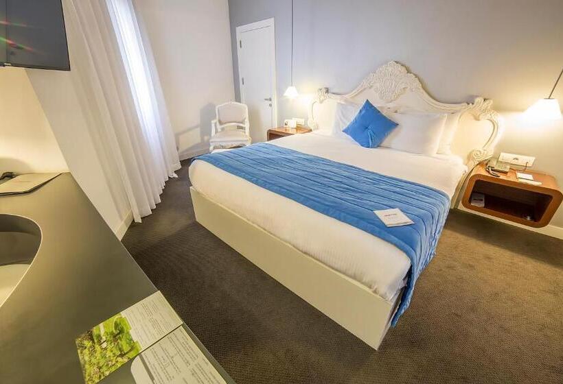 Quarto Deluxe, Beyond