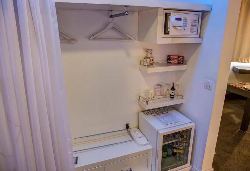 Quarto Deluxe, Beyond