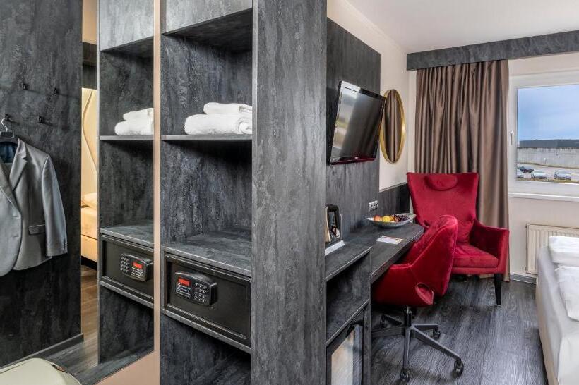 Номер Стандарт, Plaza Inn Mühldorf