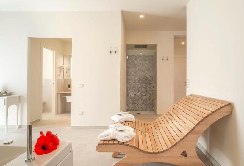 سوییت, Giardino Suites&spa