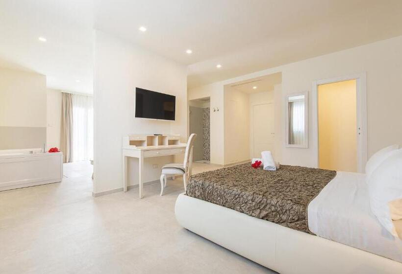 Suite, Giardino Suites&spa