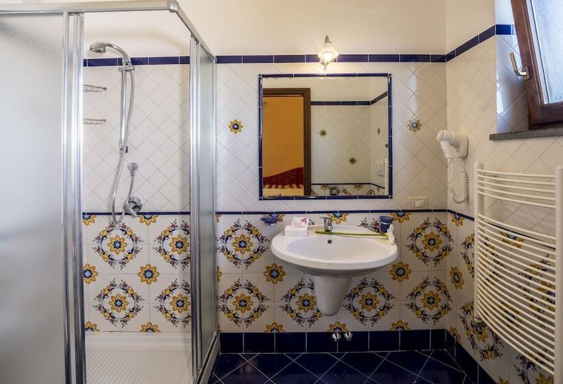 اتاق استاندارد, Il Roseto
