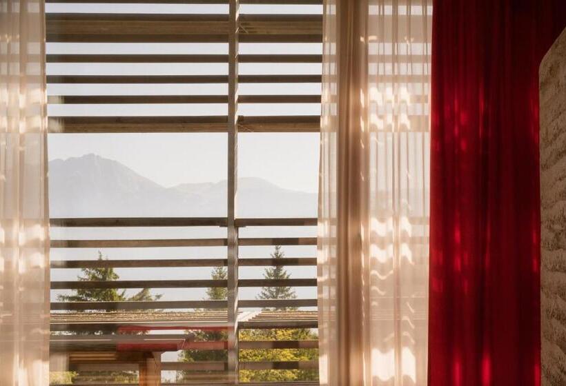 سوییت, Vigilius Mountain Resort