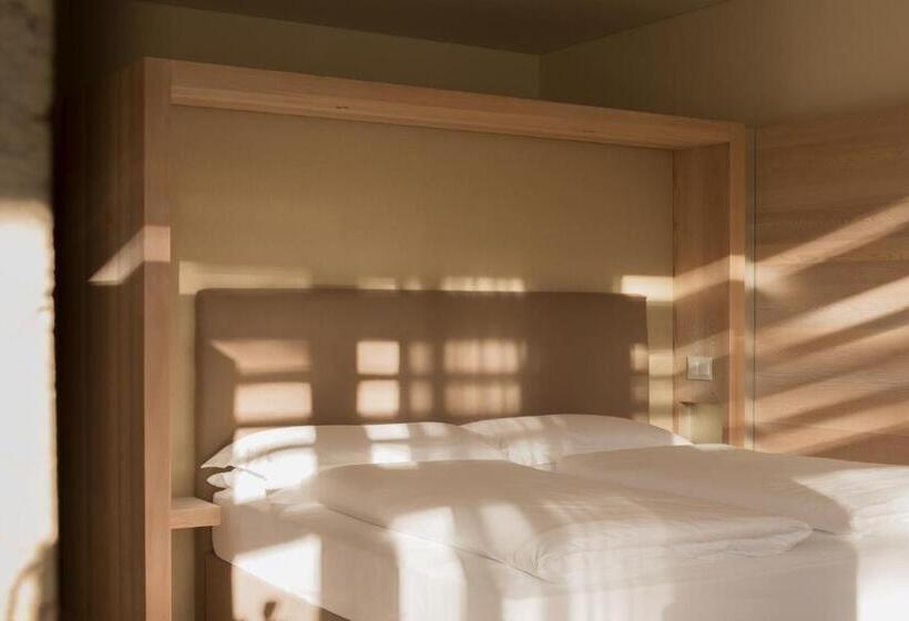 اتاق لوکس, Vigilius Mountain Resort