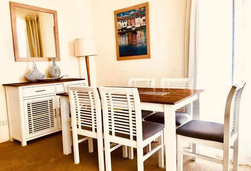 Апартаменты 3 Спальни, Boathouse Resort