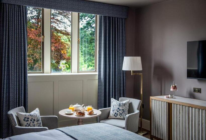 Номер Стандарт, Langdale Chase