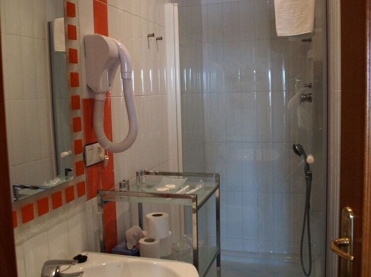 Номер Superior, Residencia Real Del Castillo De Curiel