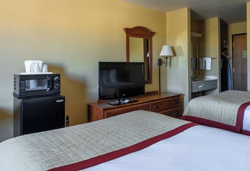 Номер Стандарт 2 Двуспальные Кровати, Pinedale Hotel & Suites