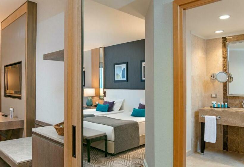 Номер Deluxe Вид на Море Боковой, Susesi Luxury Resort