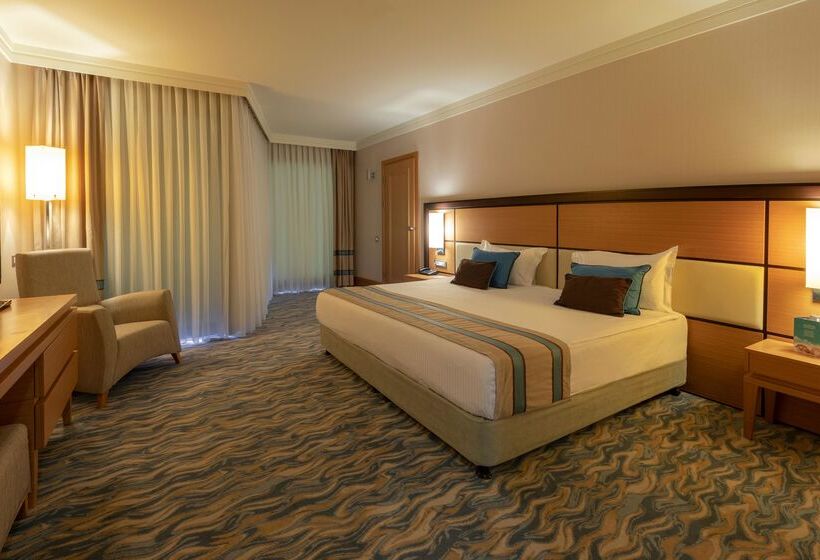 Люкс Сеньор, Susesi Luxury Resort
