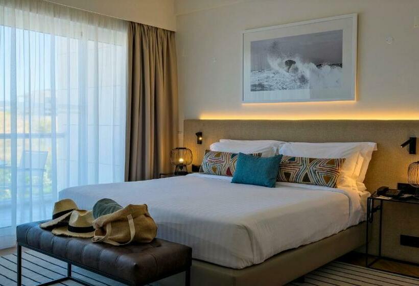 اتاق پرمیوم, Crowne Plaza Caparica Lisbon