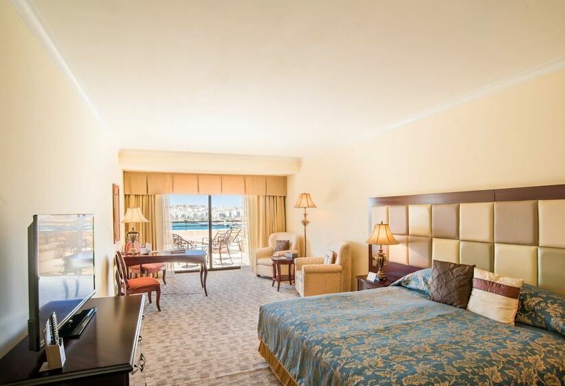 Номер Deluxe Вид на Море, Grand Hotel Excelsior