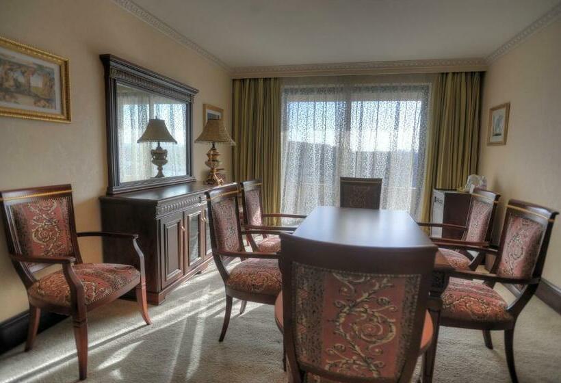 Люкс, Grand Hotel Excelsior