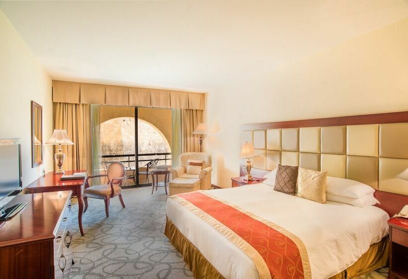 Номер Deluxe Вид на Сад, Grand Hotel Excelsior