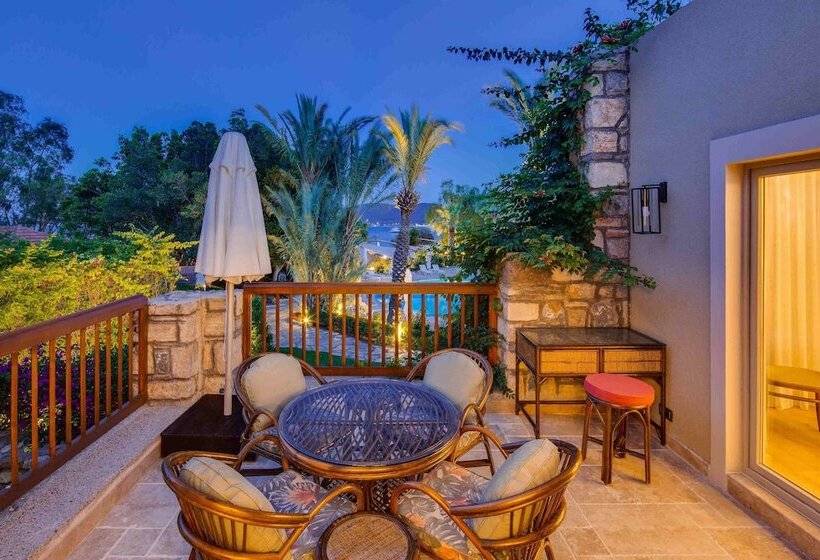 Люкс 2 Спальни, Divan Bodrum Palmira