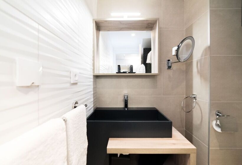 Номер Стандарт, Quality Hotel Toulouse Centre