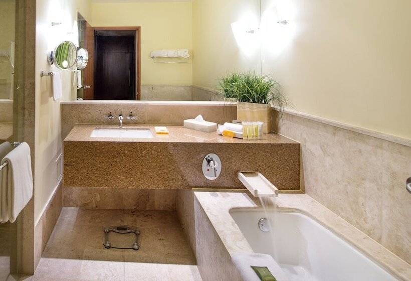 Номер Deluxe, Grand Fiesta Americana Queretaro