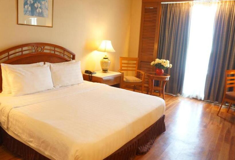 수피리어 룸, Sabah Oriental
