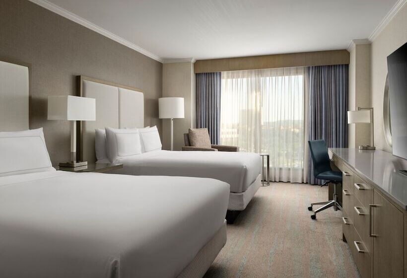 스탠다드 룸 더블 침대 2개, Doubletree By Hilton Irvine   Spectrum