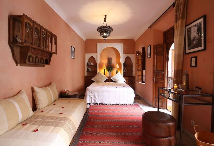 سوییت جونیور, Riad Sable Chaud