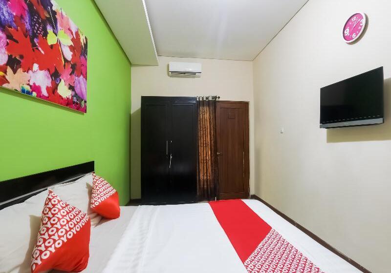 חדר סטנדרט, D Waru Homestay Syariah Near Jl Slamet Riyadi Mitra Reddoorz