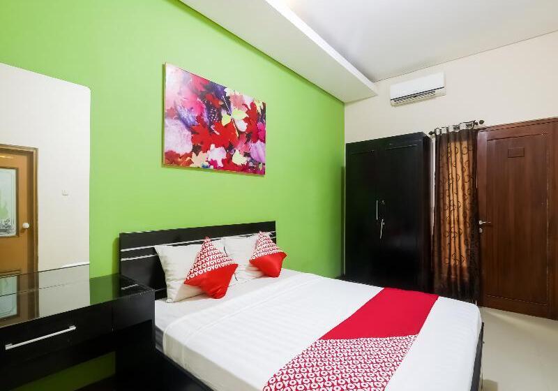 חדר סטנדרט, D Waru Homestay Syariah Near Jl Slamet Riyadi Mitra Reddoorz