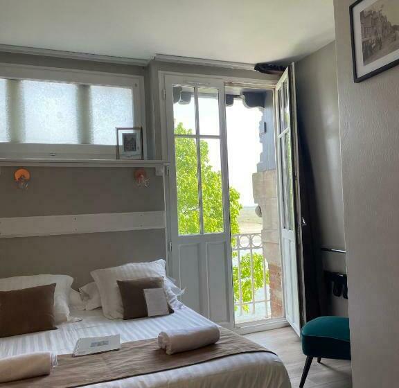 Номер Стандарт Вид на Море, Logis Hôtel  Restaurant Le Relais Guillaume De Normandy