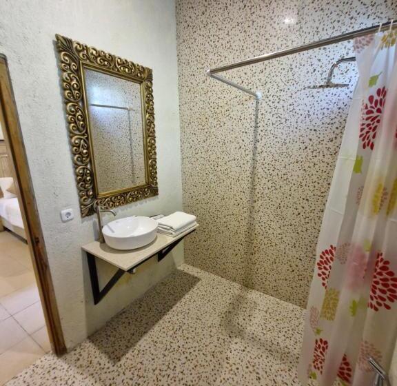 Номер Стандарт Вид на Парк, Jepara Garden Resort